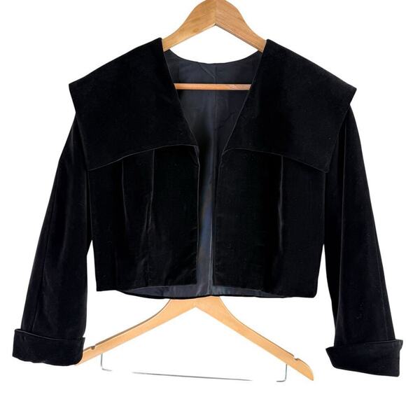 Vintage 60s Black Velvet Crop Jacket and Pencil Skirt Set by Ronbary Classic, XS - Picture 2 of 15